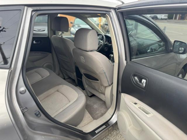 Nissan Rogue AWD SV 2013