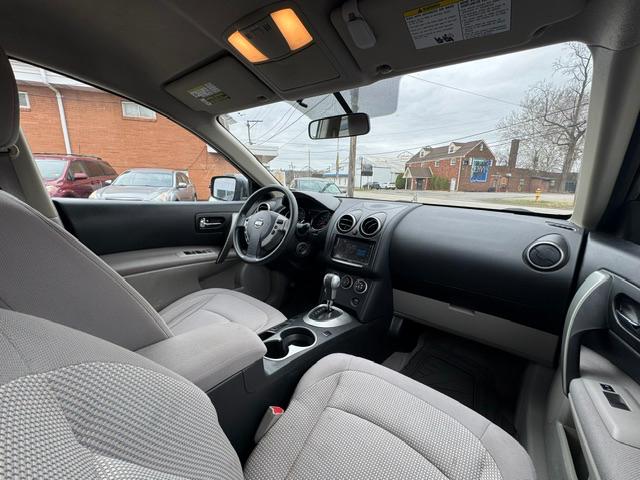 Nissan Rogue AWD SV 2013