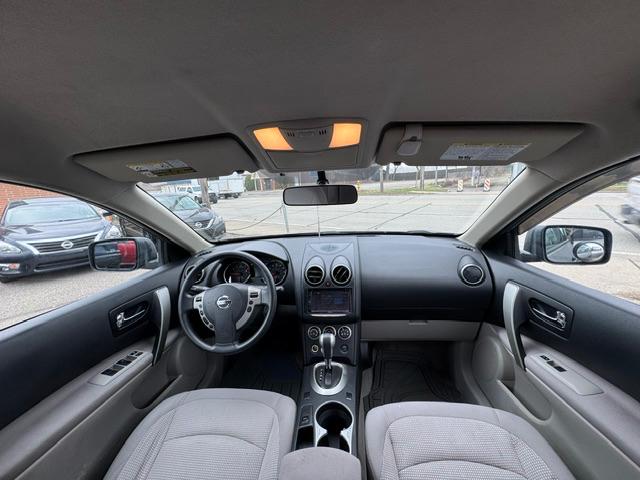 Nissan Rogue AWD SV 2013