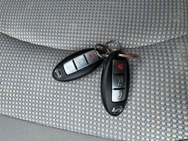 Nissan Rogue AWD SV 2013