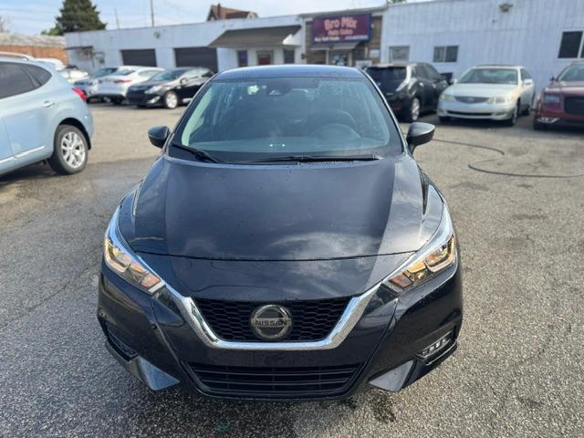 Nissan Versa S CVT 2021