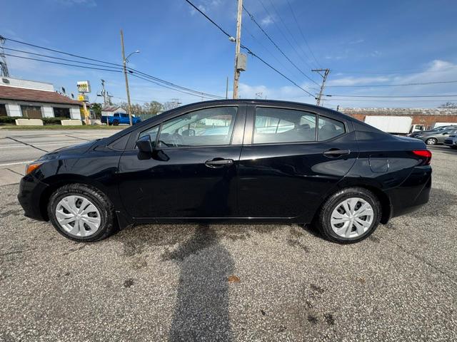 Nissan Versa S CVT 2021
