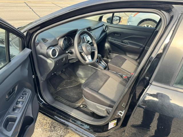 Nissan Versa S CVT 2021