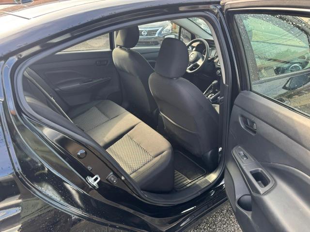 Nissan Versa S CVT 2021