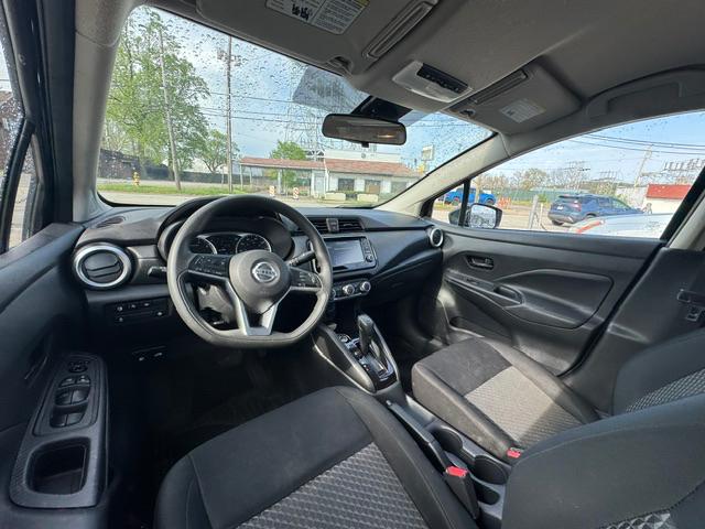 Nissan Versa S CVT 2021