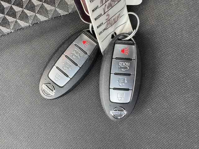 Nissan Versa S CVT 2021