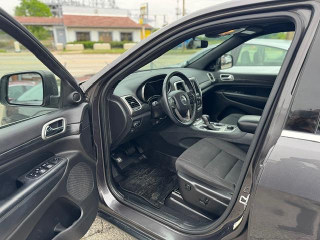 Jeep Grand Cherokee Laredo 4WD 2019