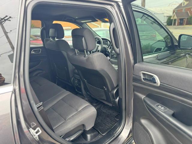 Jeep Grand Cherokee Laredo 4WD 2019