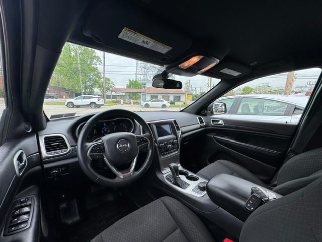 Jeep Grand Cherokee Laredo 4WD 2019