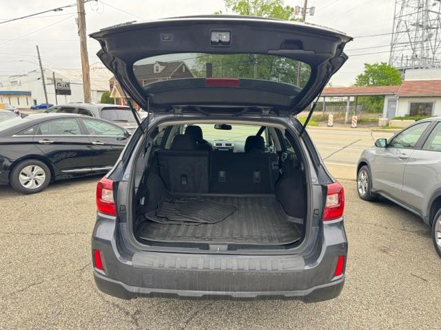 Subaru Outback 2.5i Premium 2015