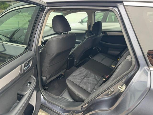 Subaru Outback 2.5i Premium 2015