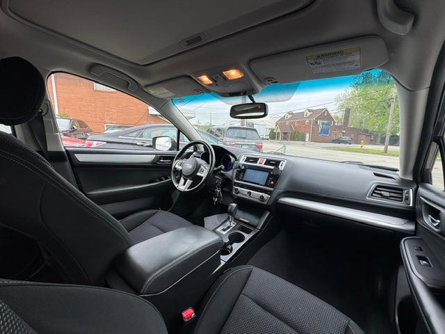 Subaru Outback 2.5i Premium 2015