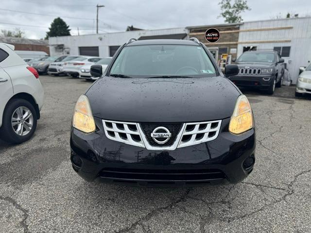 Nissan Rogue S AWD 2011