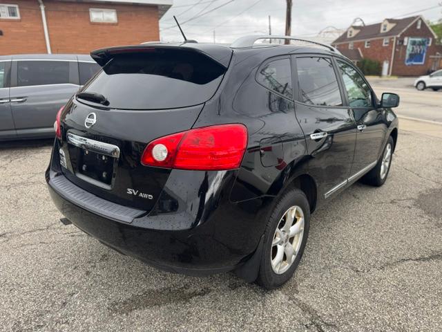 Nissan Rogue S AWD 2011
