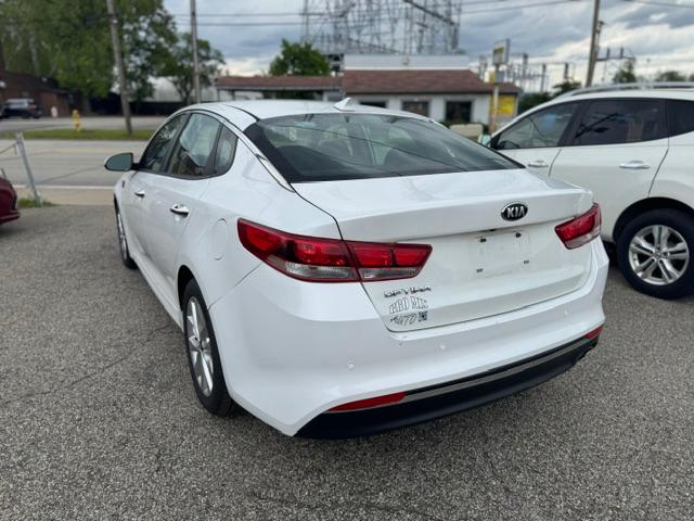 Kia Optima LX 2017