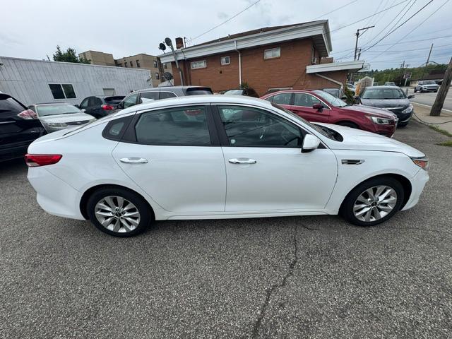 Kia Optima LX 2017