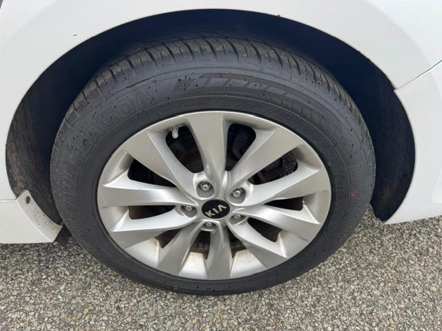 Kia Optima LX 2017