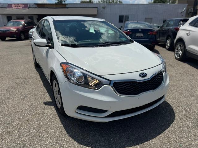Kia Forte LX w/Popular Package 2016