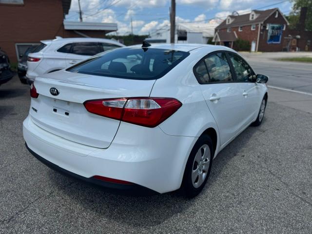 Kia Forte LX w/Popular Package 2016