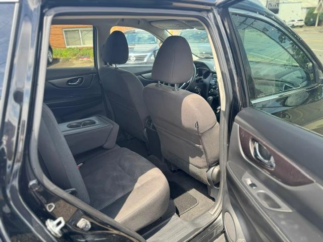 Nissan Rogue S 2016