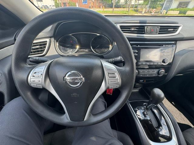 Nissan Rogue S 2016