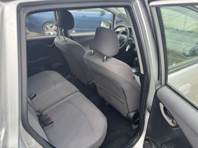 Honda Fit 5-Speed AT 2011