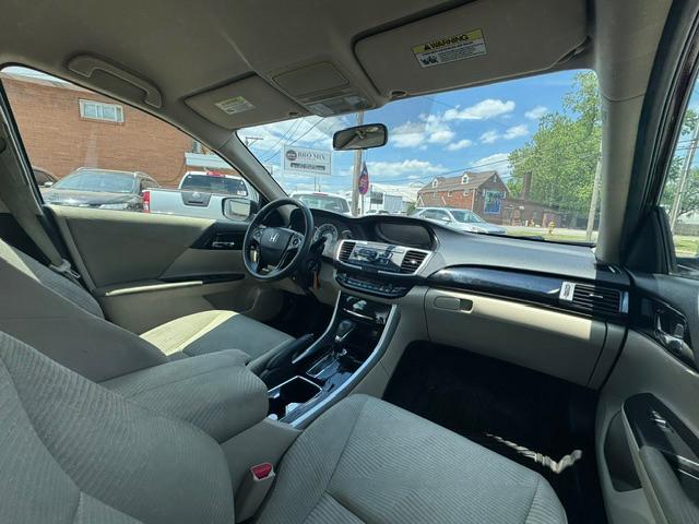 Honda Accord LX Sedan CVT 2016