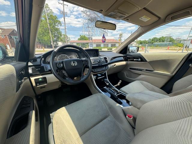 Honda Accord LX Sedan CVT 2016