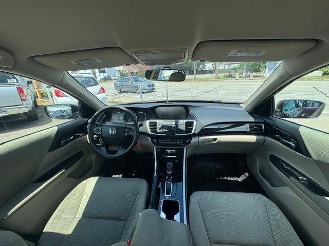 Honda Accord LX Sedan CVT 2016