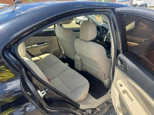 Subaru Impreza 2.0i 4-Door 2015