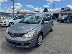 2011 Nissan Versa 