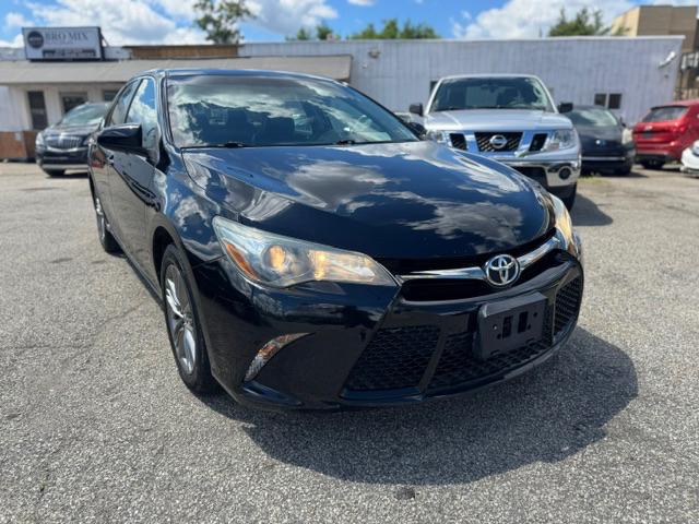 Toyota Camry SE 2016