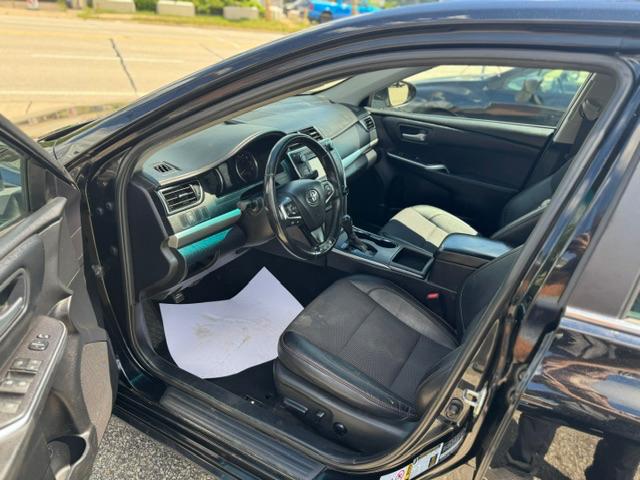 Toyota Camry SE 2016