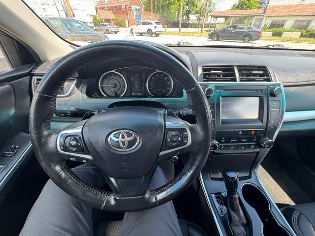 Toyota Camry SE 2016