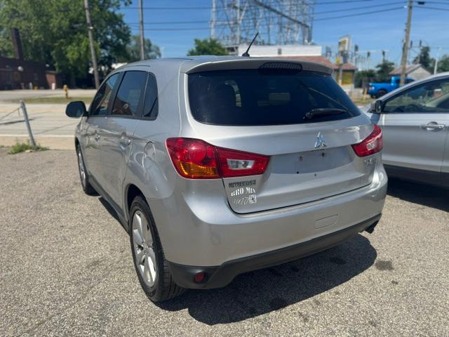 Mitsubishi Outlander Sport ES AWC 2014