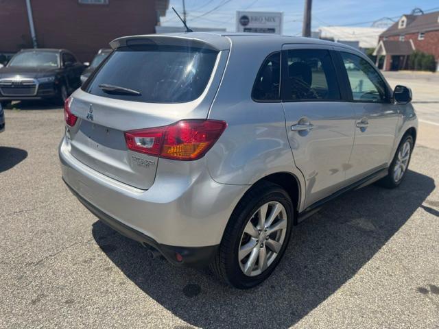 Mitsubishi Outlander Sport ES AWC 2014