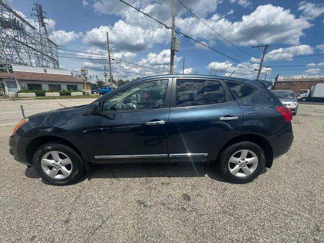 Nissan Rogue S AWD 2013