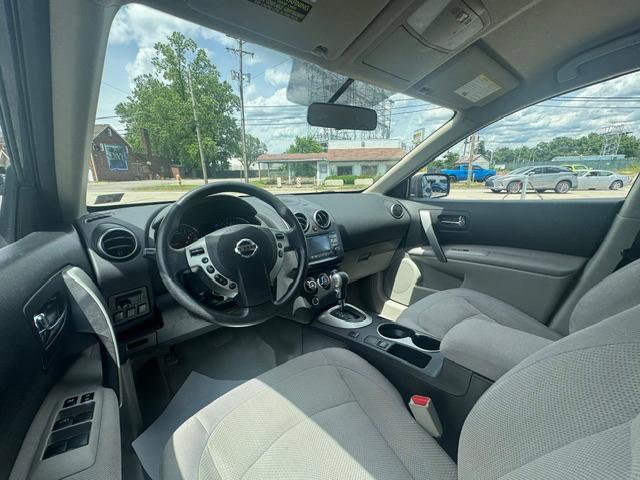 Nissan Rogue S AWD 2013