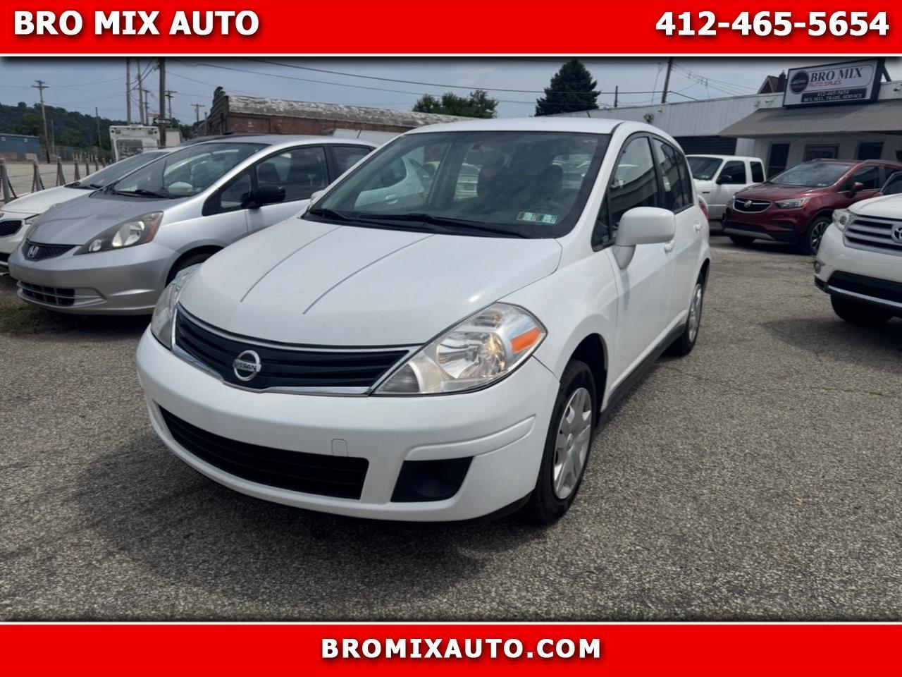 2012 Nissan Versa 1.8 SL Hatchback