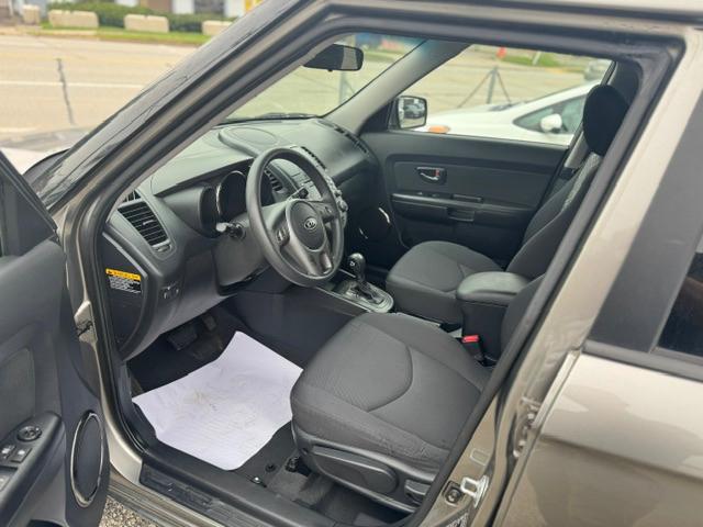 Kia Soul + 2011
