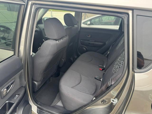 Kia Soul + 2011