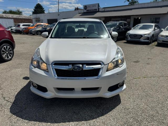 Subaru Legacy 2.5i Premium 2014