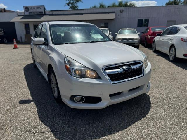 Subaru Legacy 2.5i Premium 2014