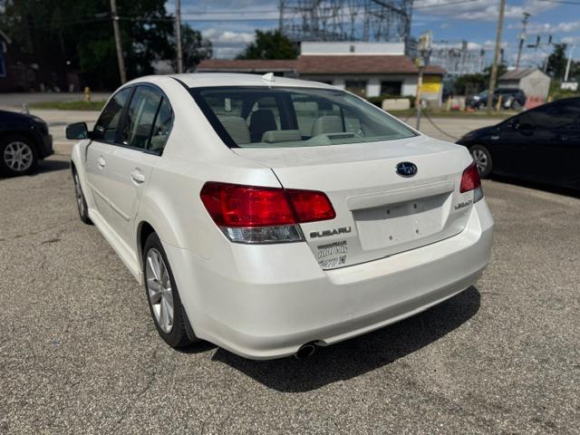 Subaru Legacy 2.5i Premium 2014