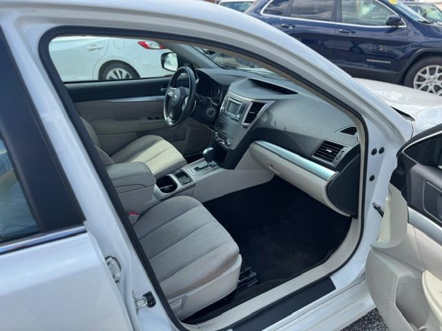 Subaru Legacy 2.5i Premium 2014