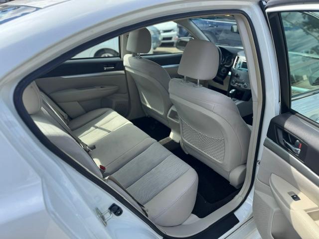 Subaru Legacy 2.5i Premium 2014