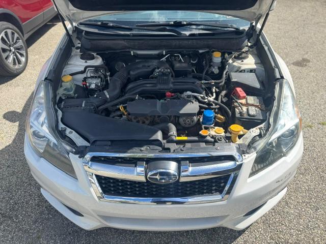 Subaru Legacy 2.5i Premium 2014