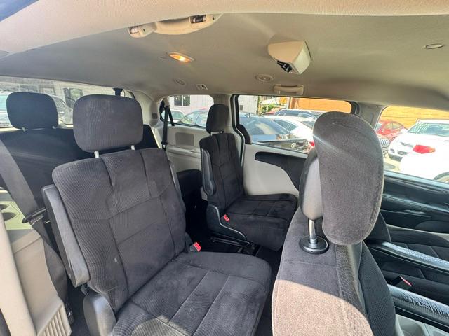 Dodge Grand Caravan SE 2014