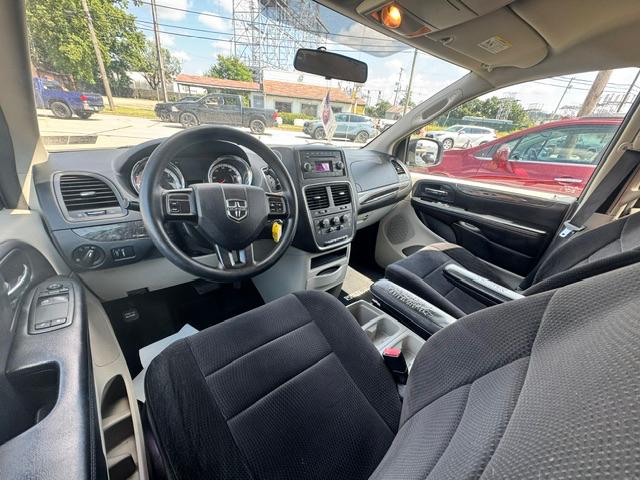 Dodge Grand Caravan SE 2014