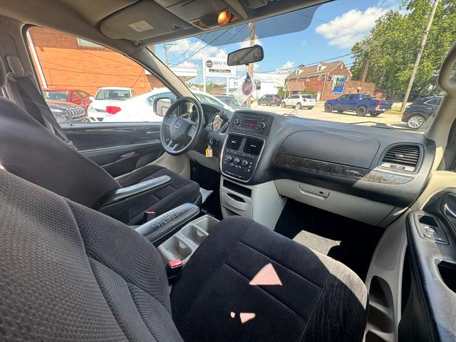 Dodge Grand Caravan SE 2014